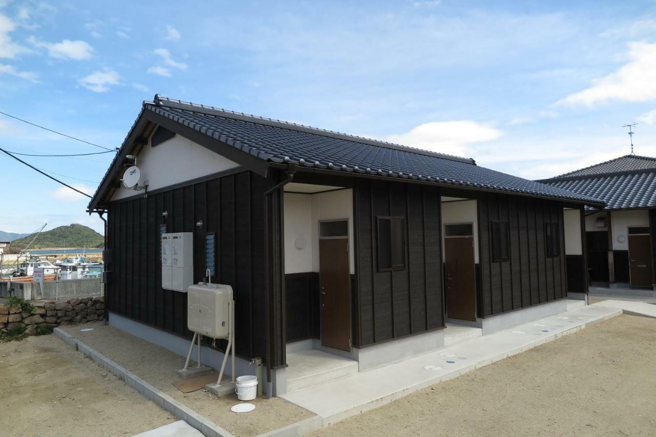 Guest House Oomiyake Naoshima Bagian luar foto