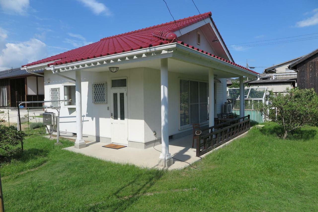 Guest House Oomiyake Naoshima Bagian luar foto